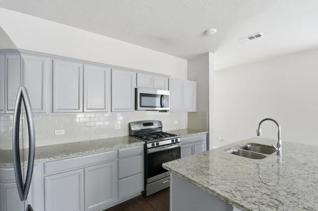 $265,000 | 115 Austin Street, Angleton, TX 77515