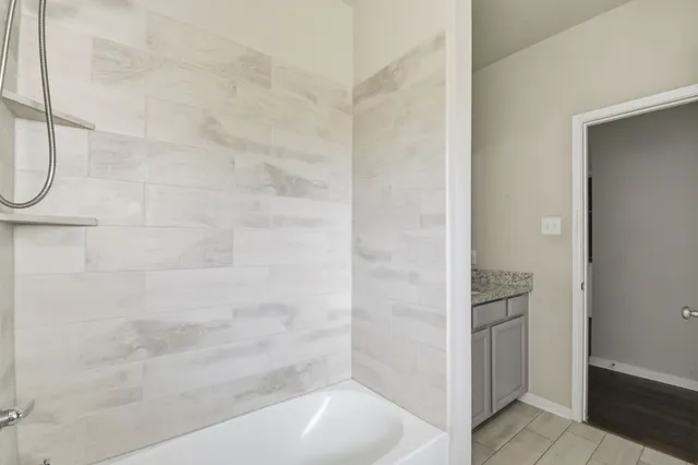 $265,000 | 115 Austin Street, Angleton, TX 77515