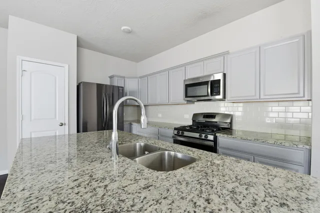 $265,000 | 115 Austin Street, Angleton, TX 77515