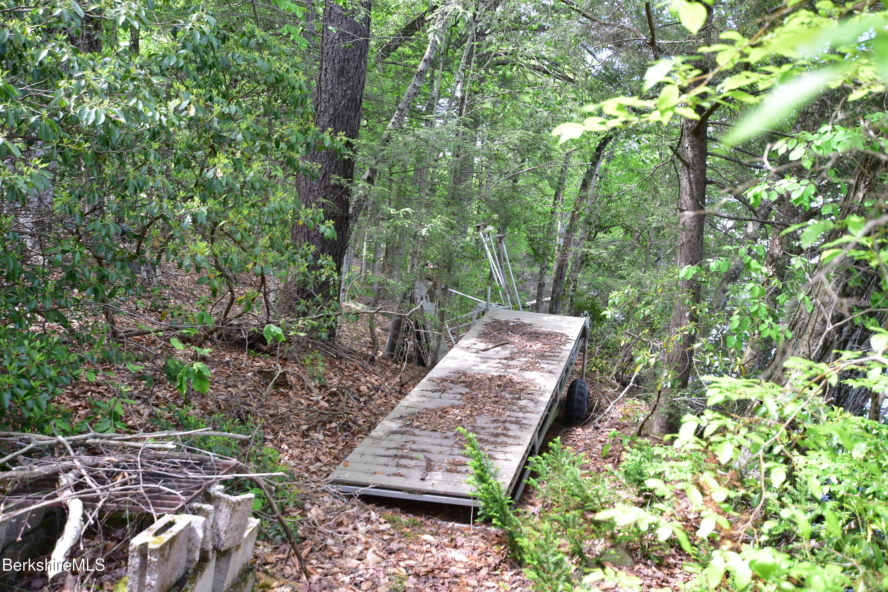 Lot112 Osceola Road Becket, MA 01223 - Photo 4 of 8 LOT 112 OSCEOLA