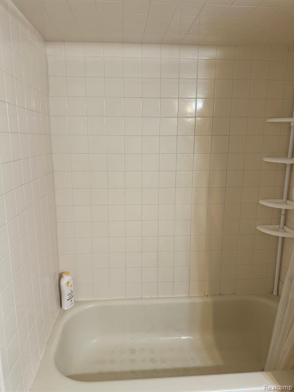 30060 West 12 Mile Road, Unit 89 Farmington Hills, MI 48334 - Photo 16 of 18