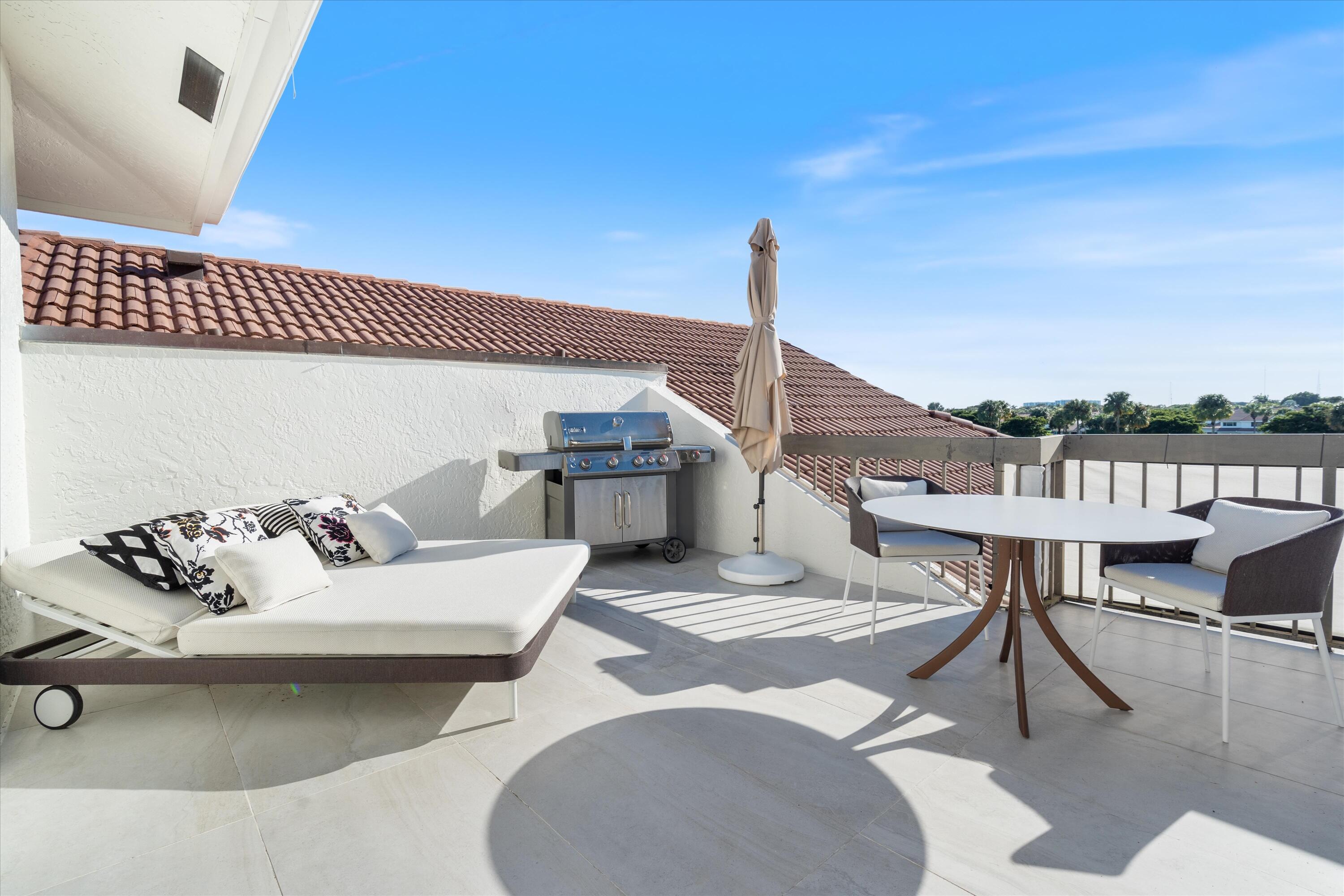 19317 Sabal Lake Drive, Unit 5066 Boca Raton, FL 33434 - Photo 25 of 40 Private Rooftop Deck