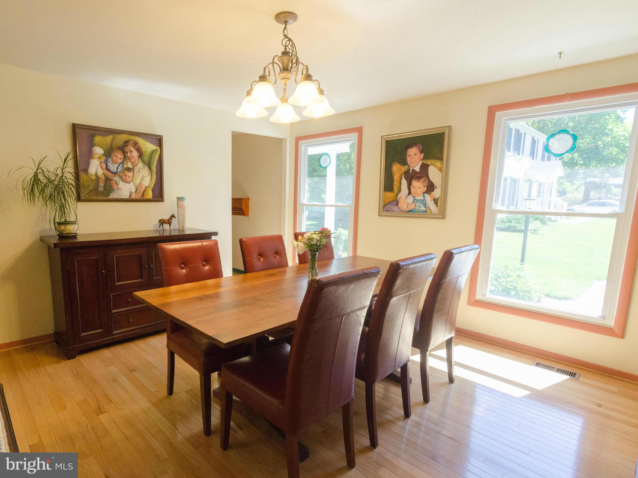 9246 Sealed Message Road Columbia, MD 21045 - Photo 2 of 27 Dining Room