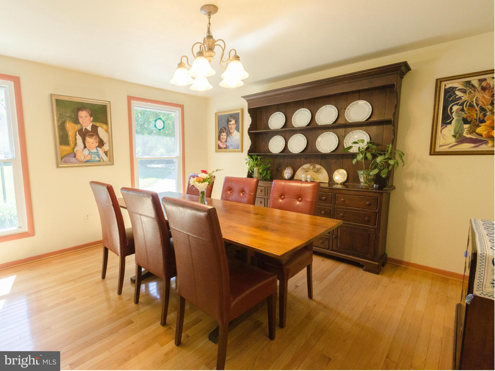 9246 Sealed Message Road Columbia, MD 21045 - Photo 3 of 27 Dining Room