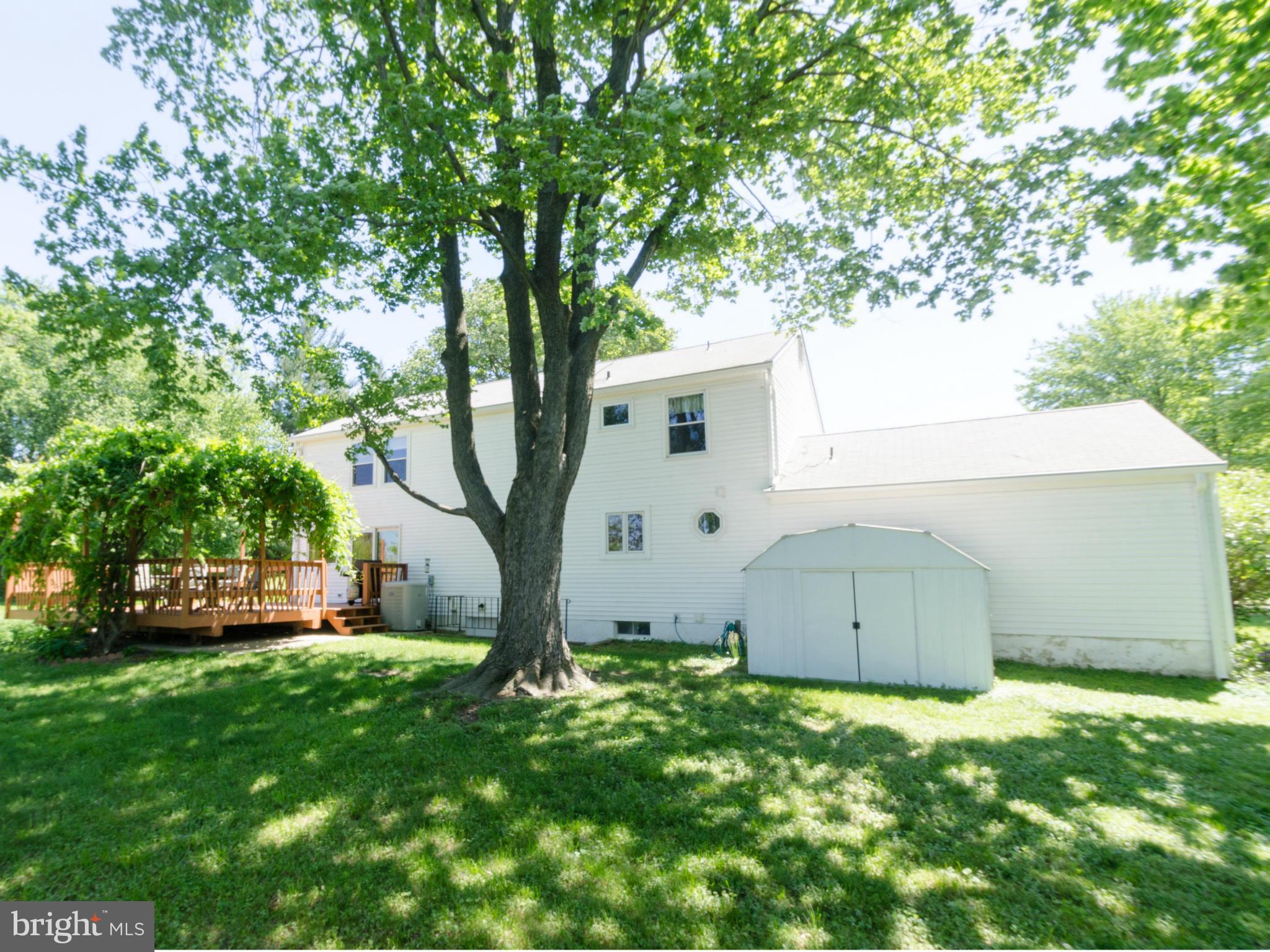 9246 Sealed Message Road Columbia, MD 21045 - Photo 26 of 27 Exterior (Rear)