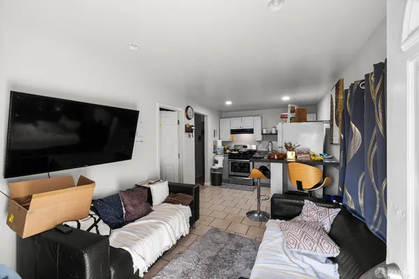 $649,000 | 1519 48th Avenue, Oakland, CA 94601