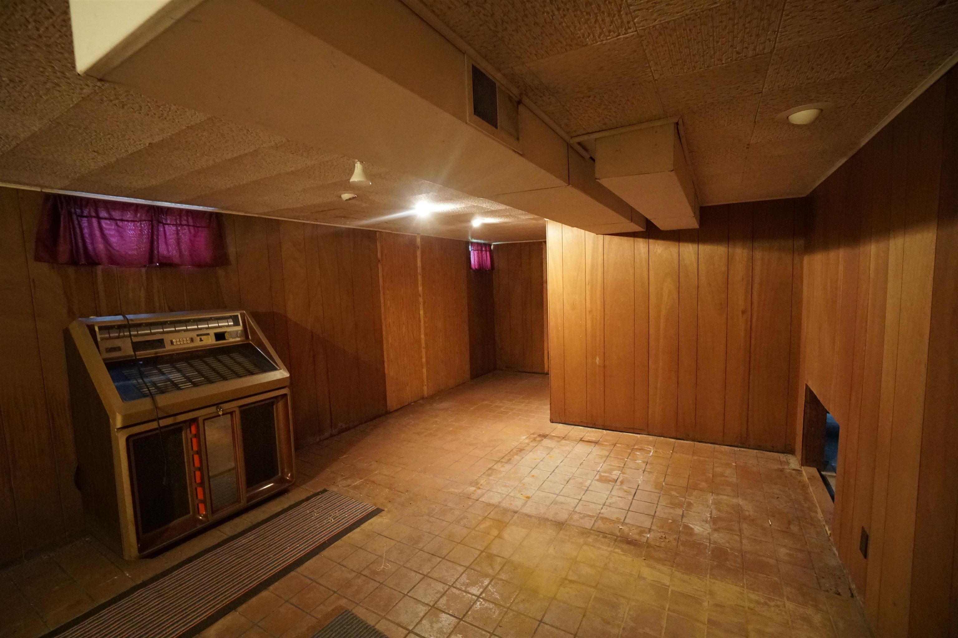 201 Jackson Street Hanover, IL 61041 - Photo 26 of 40