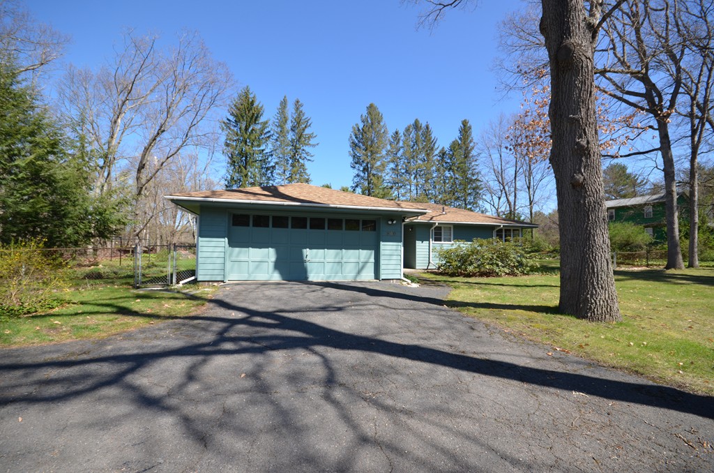360 Pelham Road Amherst, MA 01002 - Photo 1 of 30