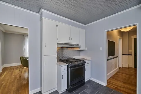 $1,250,000 | 30 Brookford Street, Cambridge, MA 02140