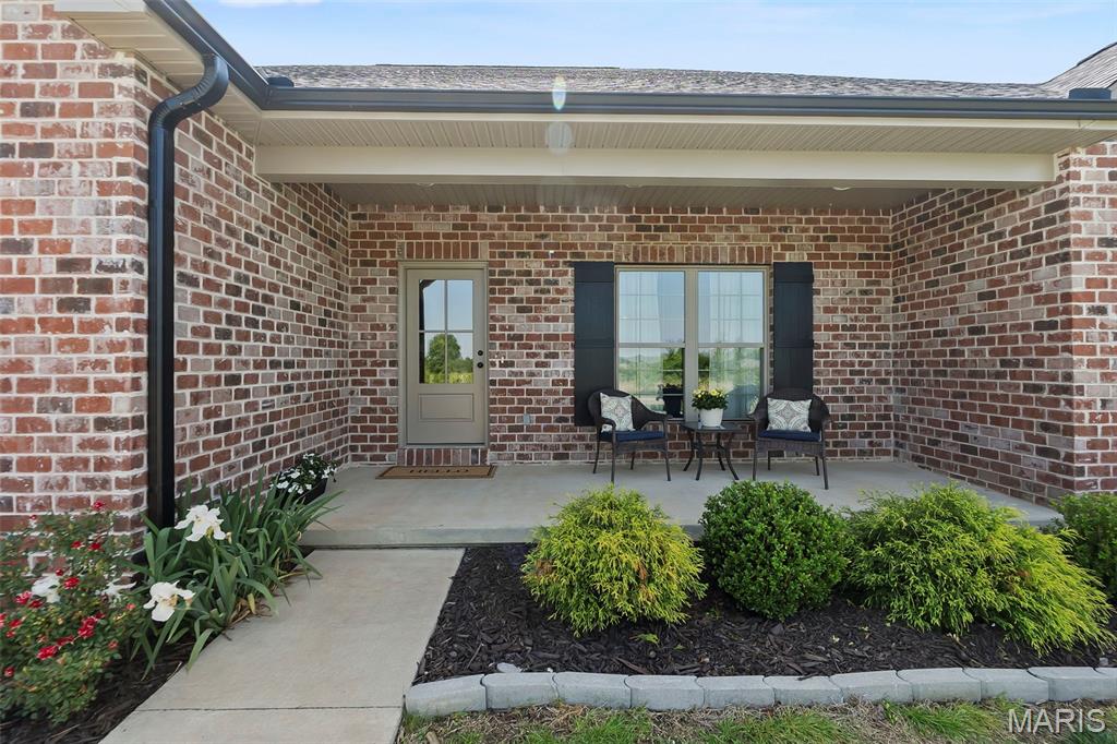 443 Coyote Ridge Jackson, MO 63755 - Photo 2 of 44