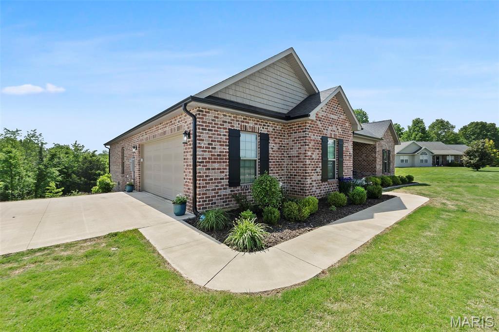 443 Coyote Ridge Jackson, MO 63755 - Photo 3 of 44