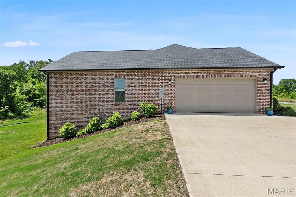 443 Coyote Ridge Jackson, MO 63755 - Photo 5 of 44