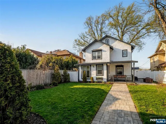 $869,995 | 29 Martin Terrace, Hackensack, NJ 07601