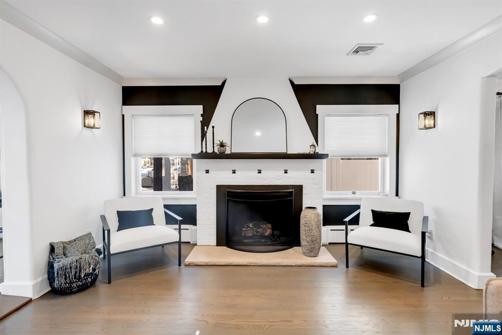 29 Martin Terrace Hackensack, NJ 07601 - Photo 7 of 50