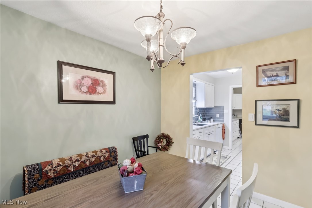 1768 Sunview Road Cleveland, OH 44124 - Photo 10 of 25 Gallery Image 10
