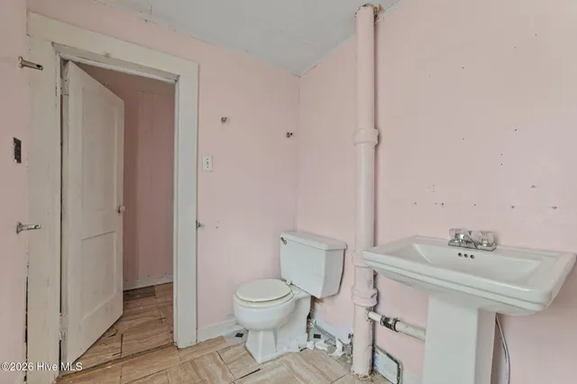 $59,000 | 521 Vance Street, Unit A&B, Greenville, NC 27834