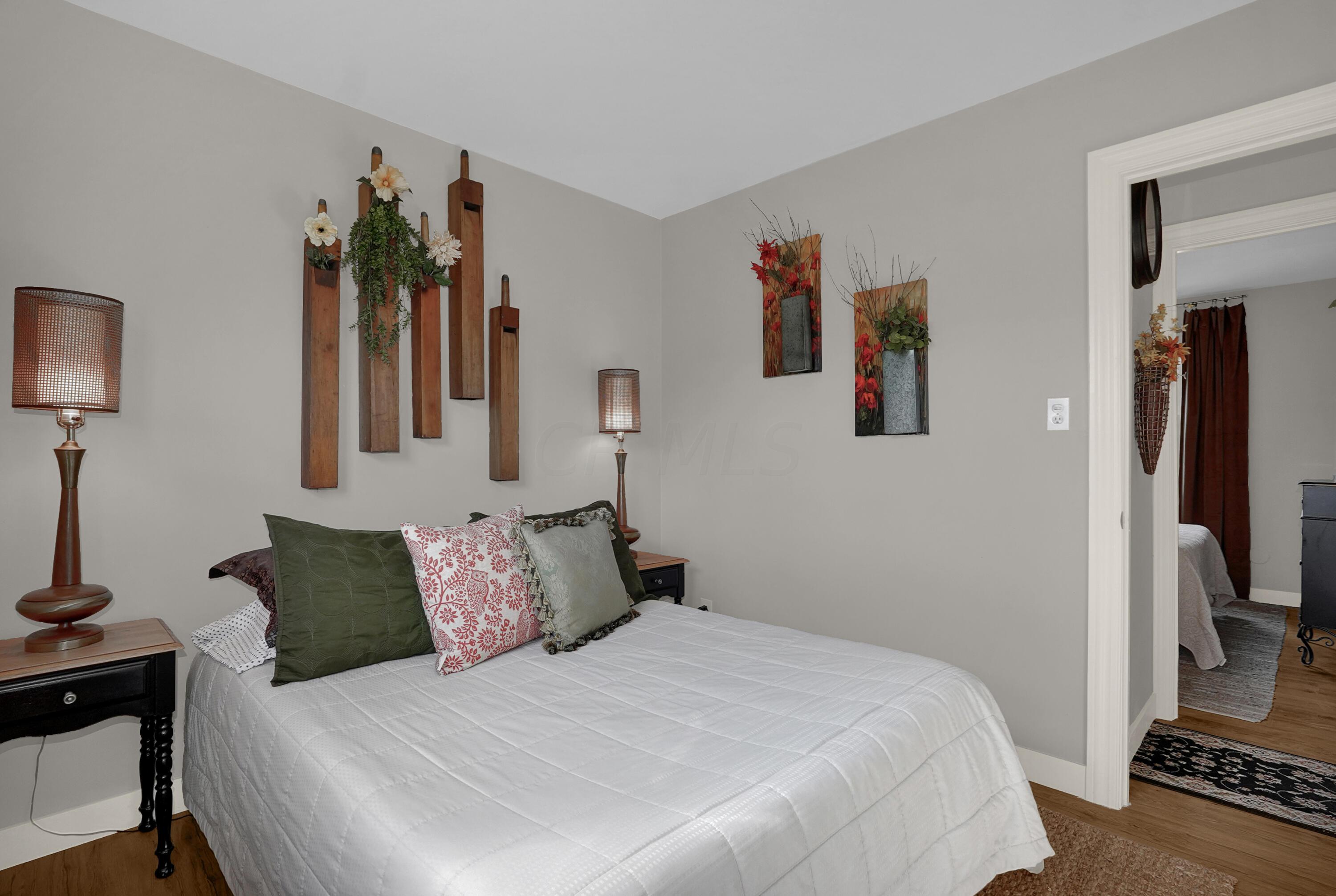 3738 Atkinson Road Columbus, OH 43232 - Photo 23 of 34 DSC09892