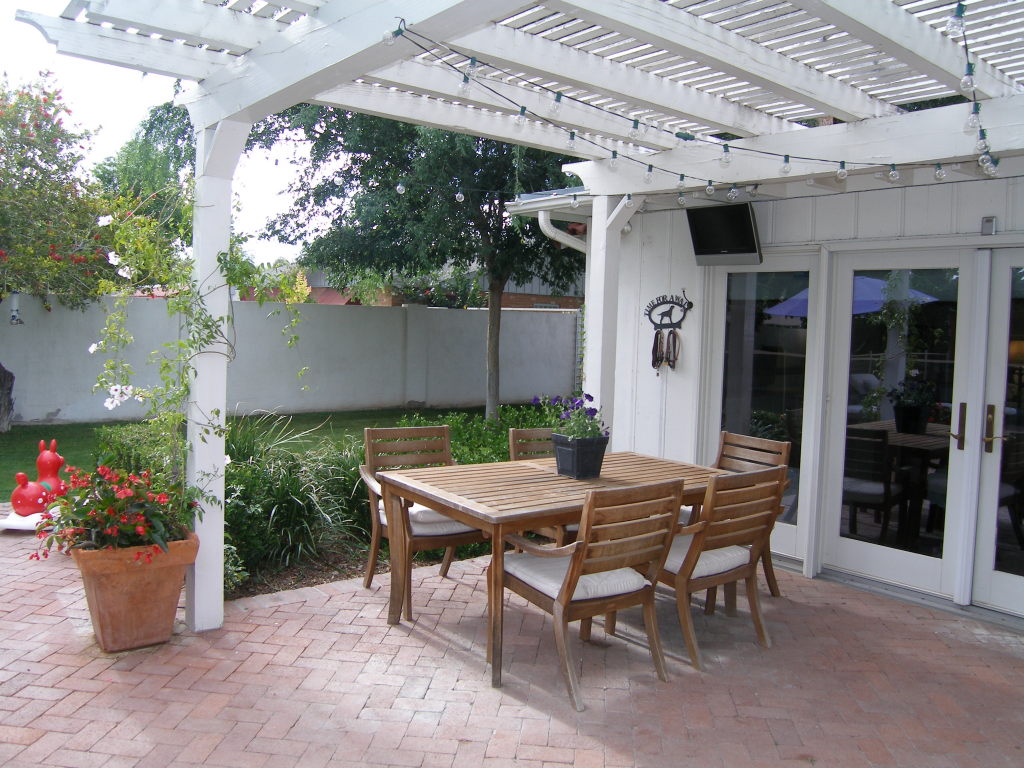 15 East Lamar Road Phoenix, AZ 85012 - Photo 26 of 34 Patio dining