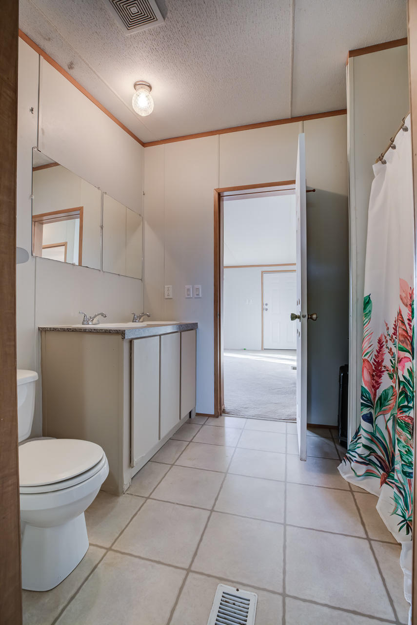 743 Landmark Road Jacksboro, TN 37757 - Photo 11 of 30 _X3A5432_3_4_5_6_7_8