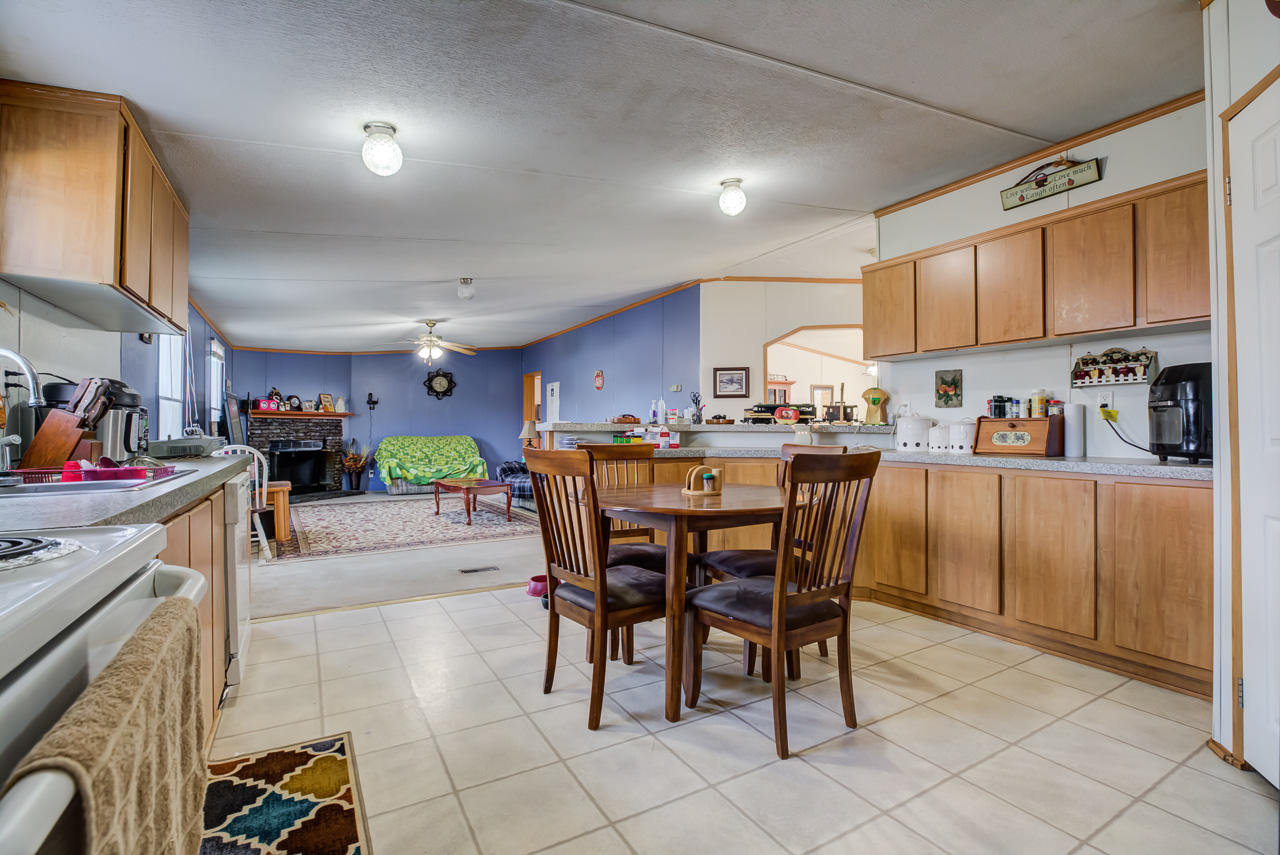 743 Landmark Road Jacksboro, TN 37757 - Photo 13 of 30 _X3A5446_47_48_49_50_51_52