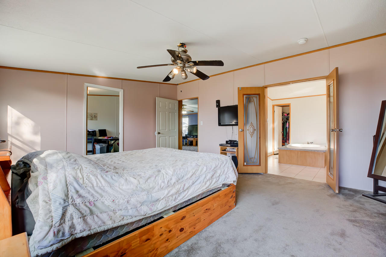 743 Landmark Road Jacksboro, TN 37757 - Photo 22 of 30 _X3A5511_2_3_4_5_6_7