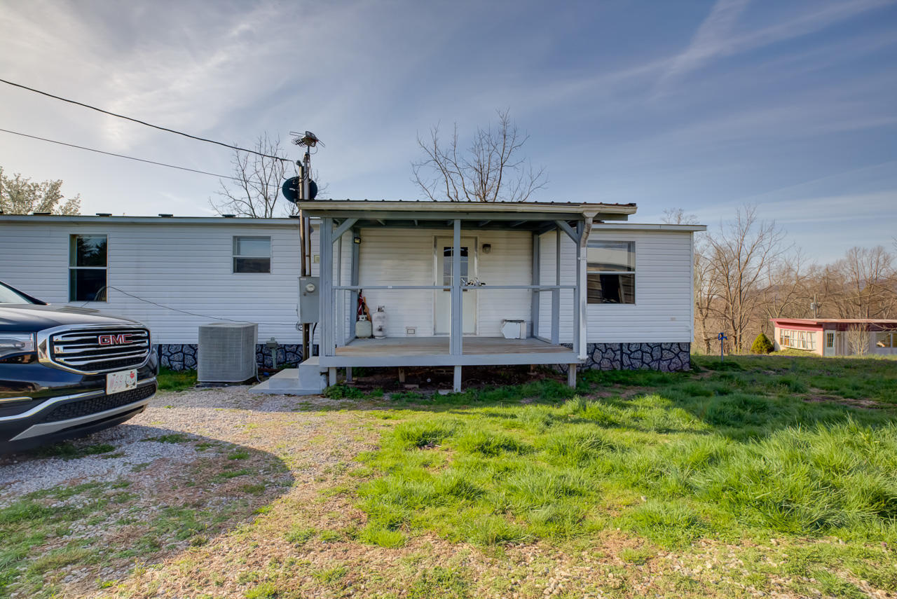 743 Landmark Road Jacksboro, TN 37757 - Photo 30 of 30 _X3A5574_75_76_77_78_79_80