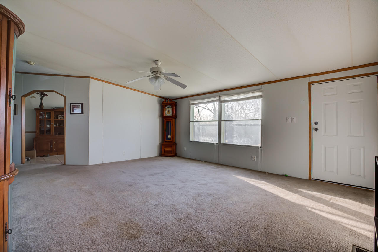 743 Landmark Road Jacksboro, TN 37757 - Photo 5 of 30 _X3A5388_89_90_91_92_93_94