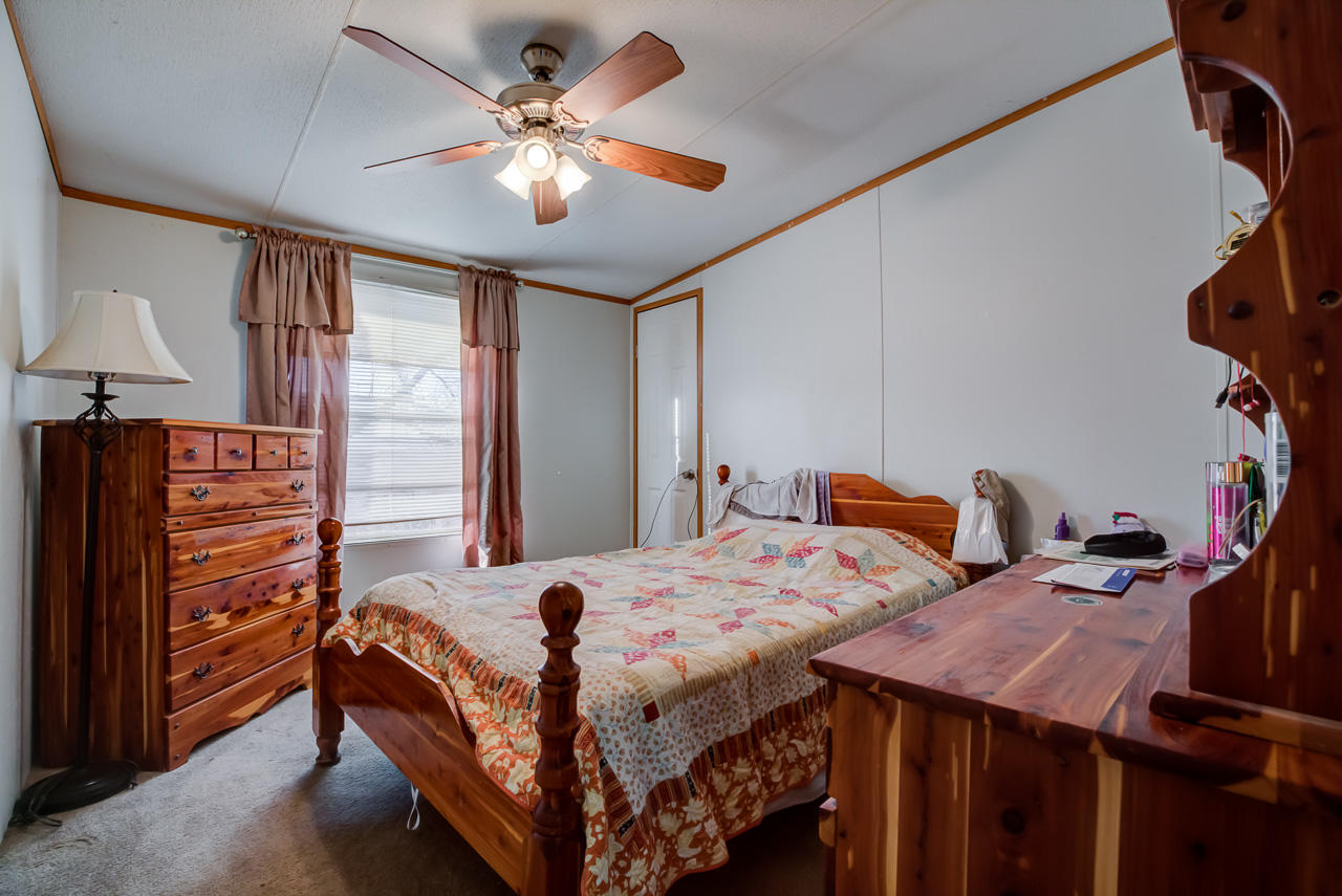743 Landmark Road Jacksboro, TN 37757 - Photo 6 of 30 _X3A5396_397_398_399_400_401_402