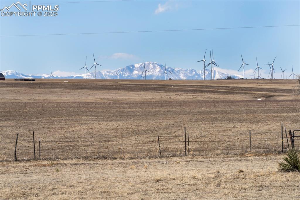 10095 Wagner Road Calhan, CO 80808 - Photo 4 of 34