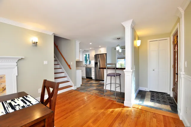 $3,200 | 274 Smith Street, South Windsor, CT 06074