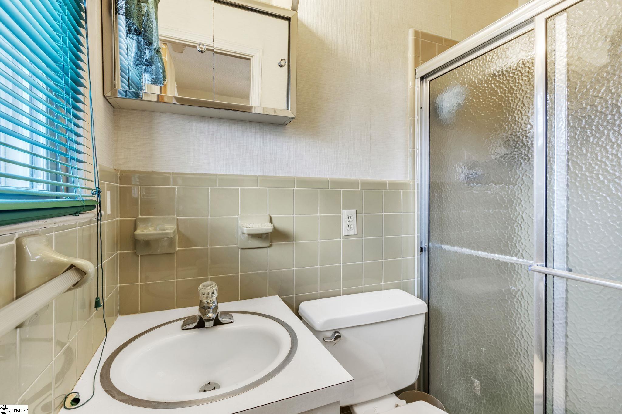 114 Rucker Road Anderson, SC 29626 - Photo 17 of 26