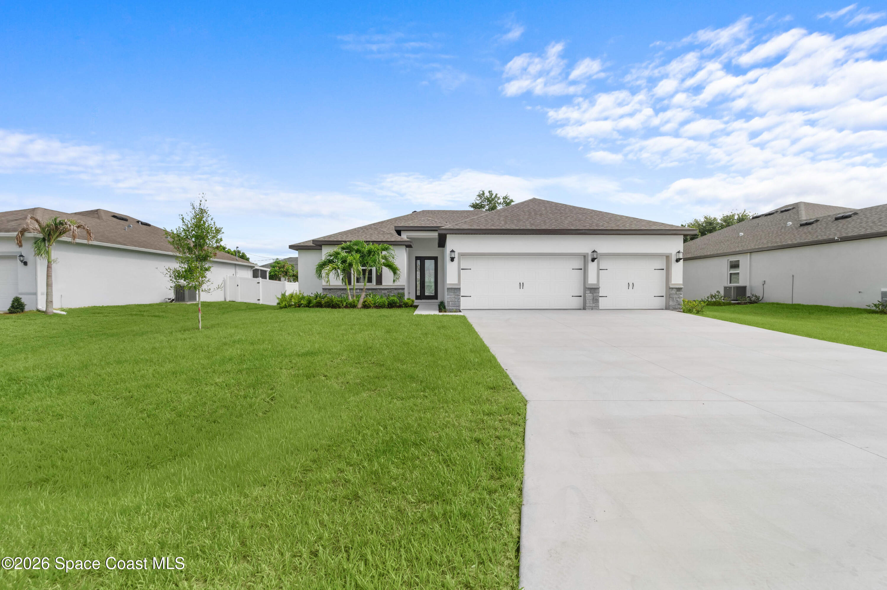 2102 Degroodt Road Southwest Palm Bay, FL 32908 - Photo 2 of 36 KeyWest_R_00-35