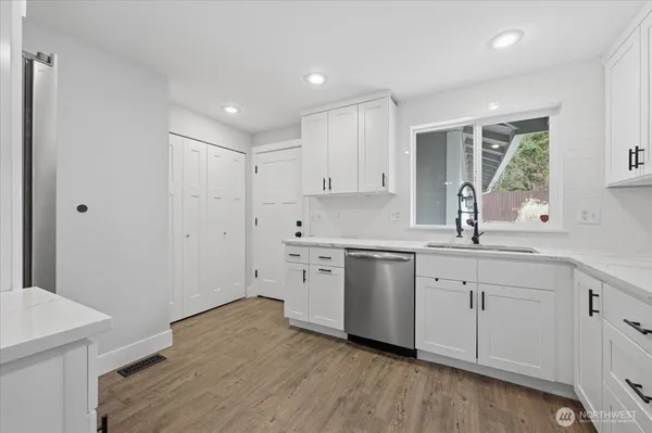 $750,000 | 34414 Southeast Osprey Court, Snoqualmie, WA 98065