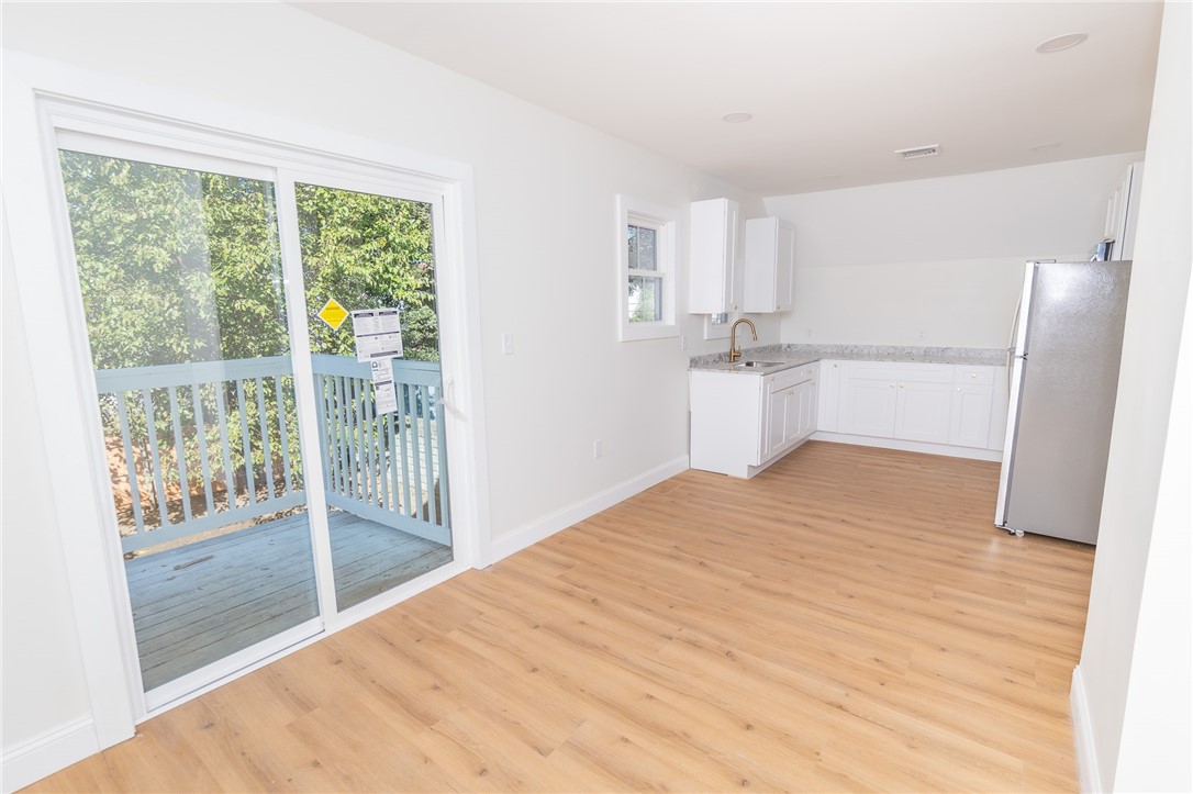 84 Pembroke Avenue Providence, RI 02908 - Photo 8 of 12