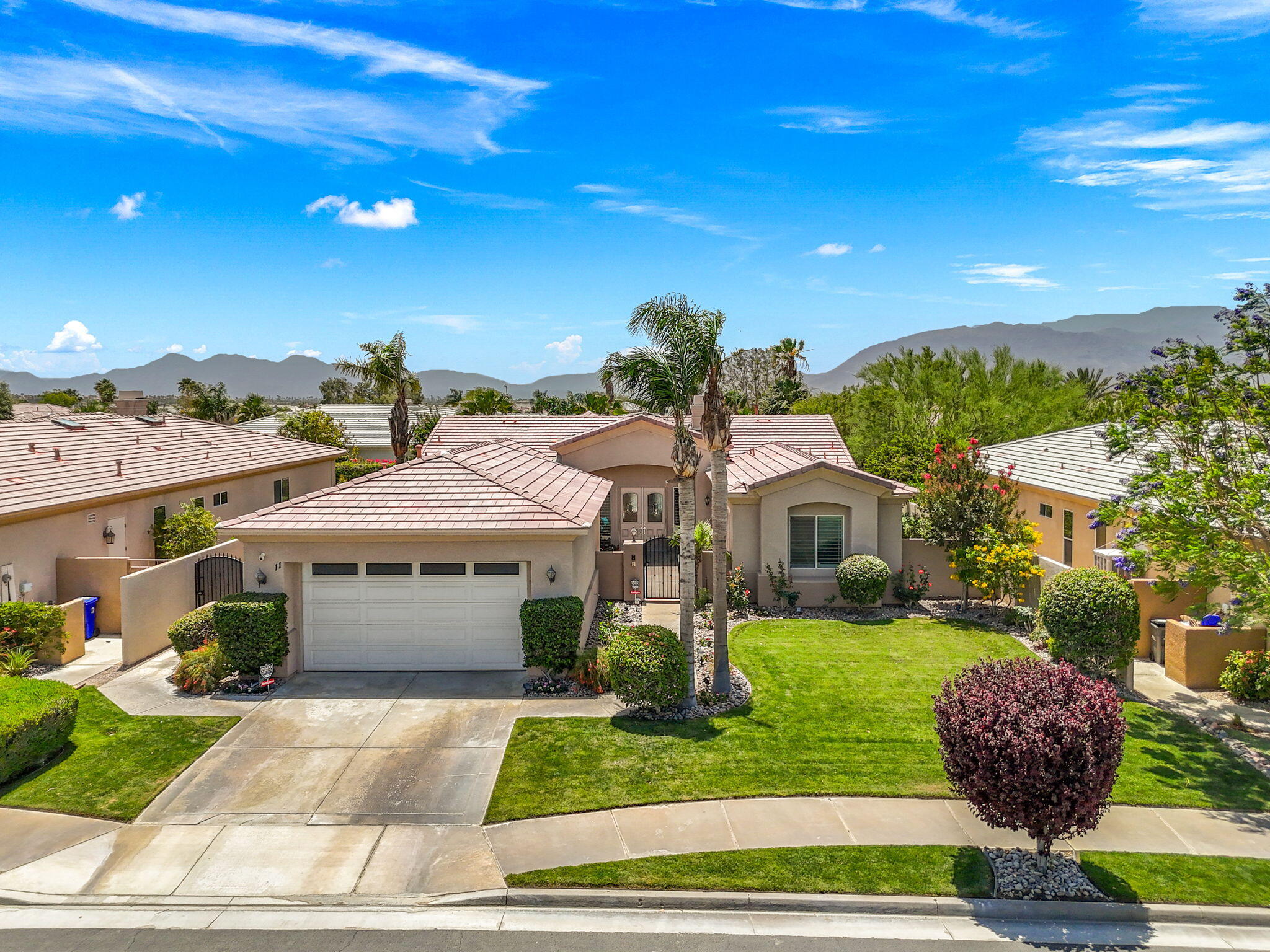 11 Marseilles Road Rancho Mirage, CA 92270 - Photo 59 of 75 17-web-or-mls-DJI_20240525122856_0004_D
