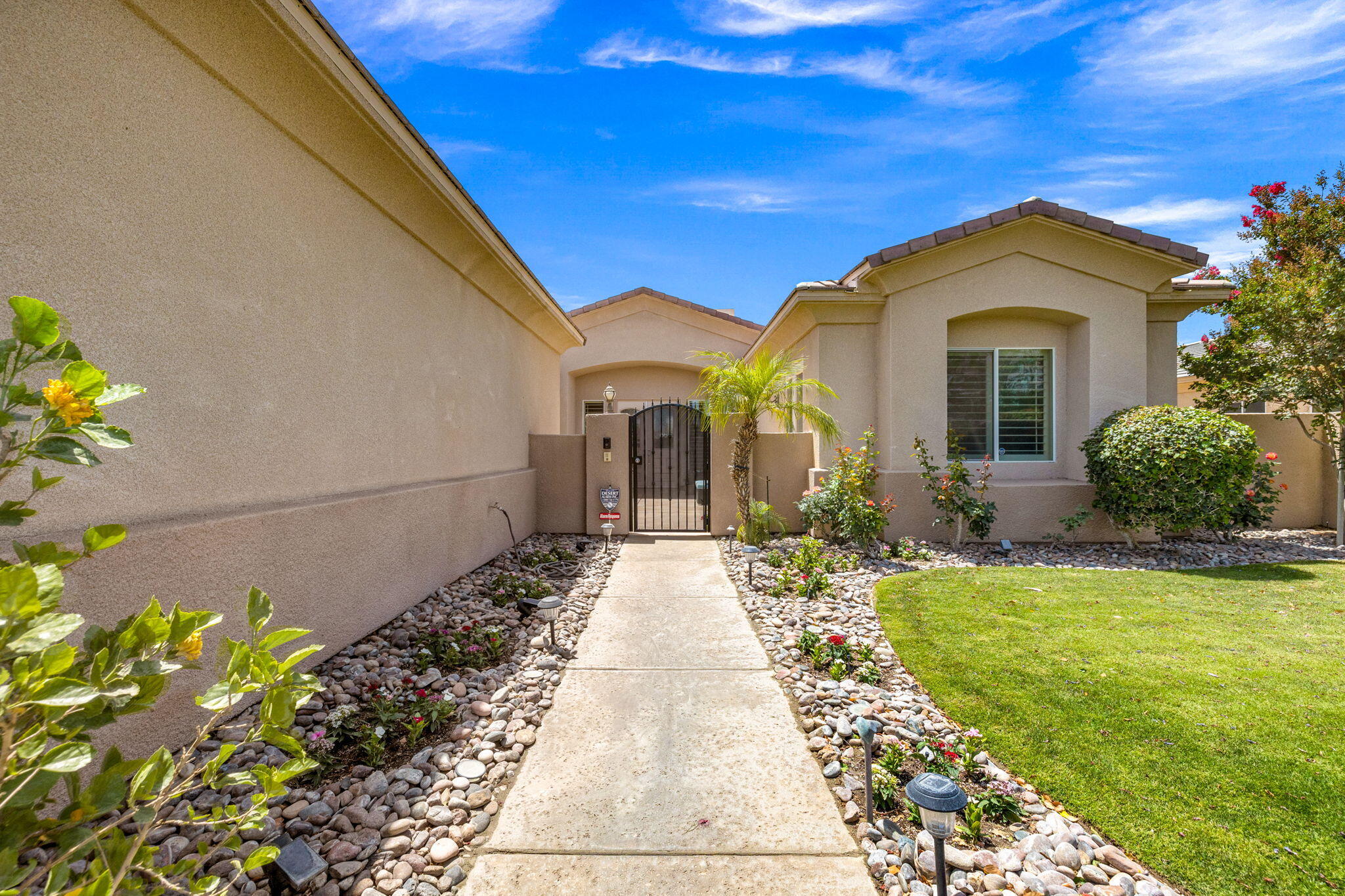 11 Marseilles Road Rancho Mirage, CA 92270 - Photo 9 of 75 26-web-or-mls-8M4A6865