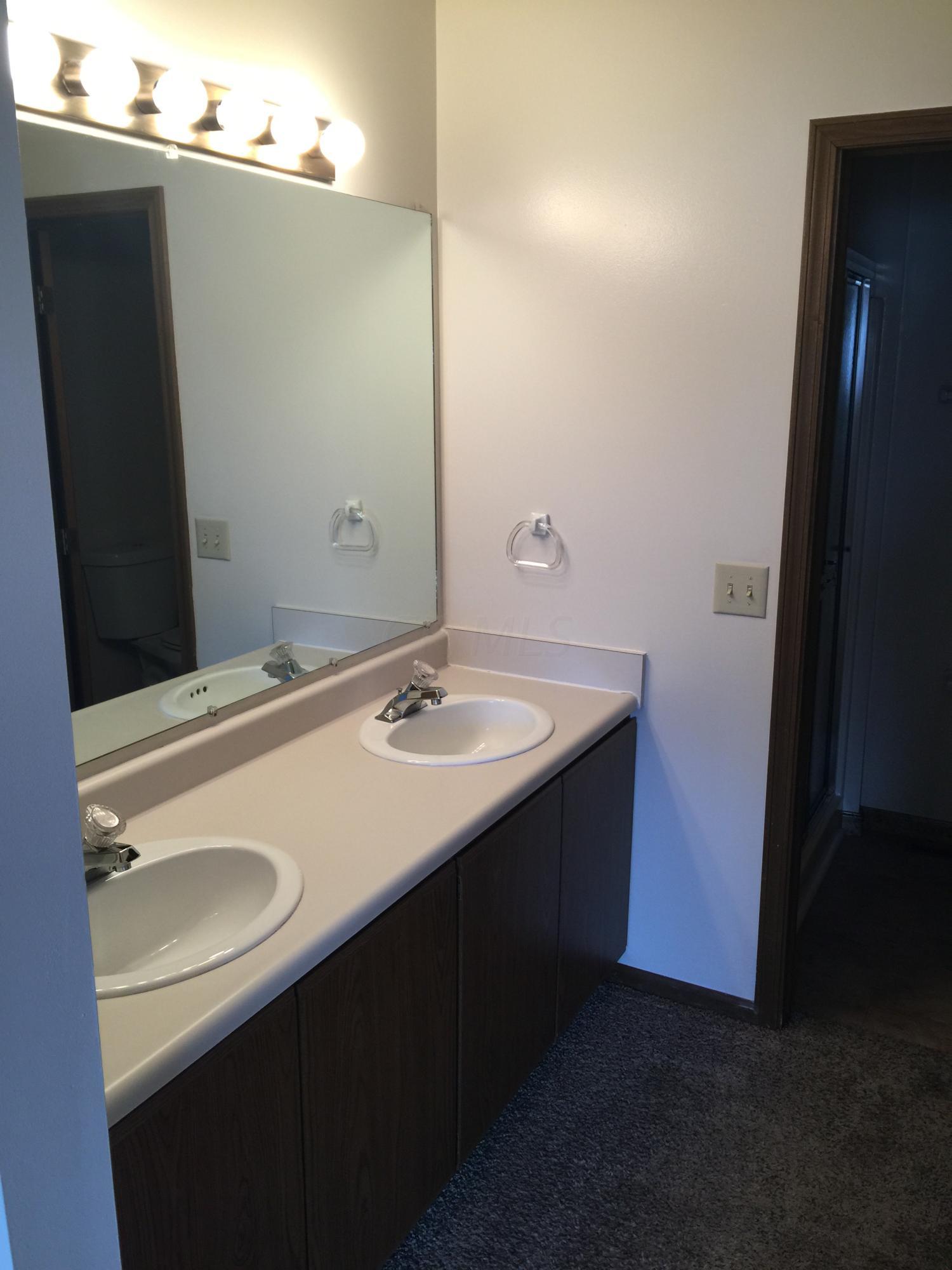 4775 Drayton Road Hilliard, OH 43026 - Photo 7 of 38