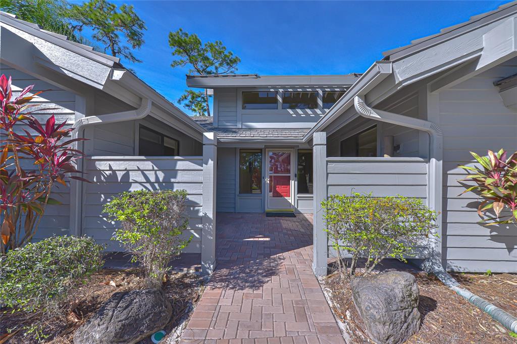 5355 Cobblestone Court Wesley Chapel, FL 33543 - Photo 5 of 54