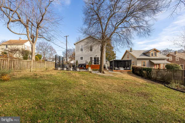 $4,500 | 4240 34th Street, Mount Rainier, MD 20712