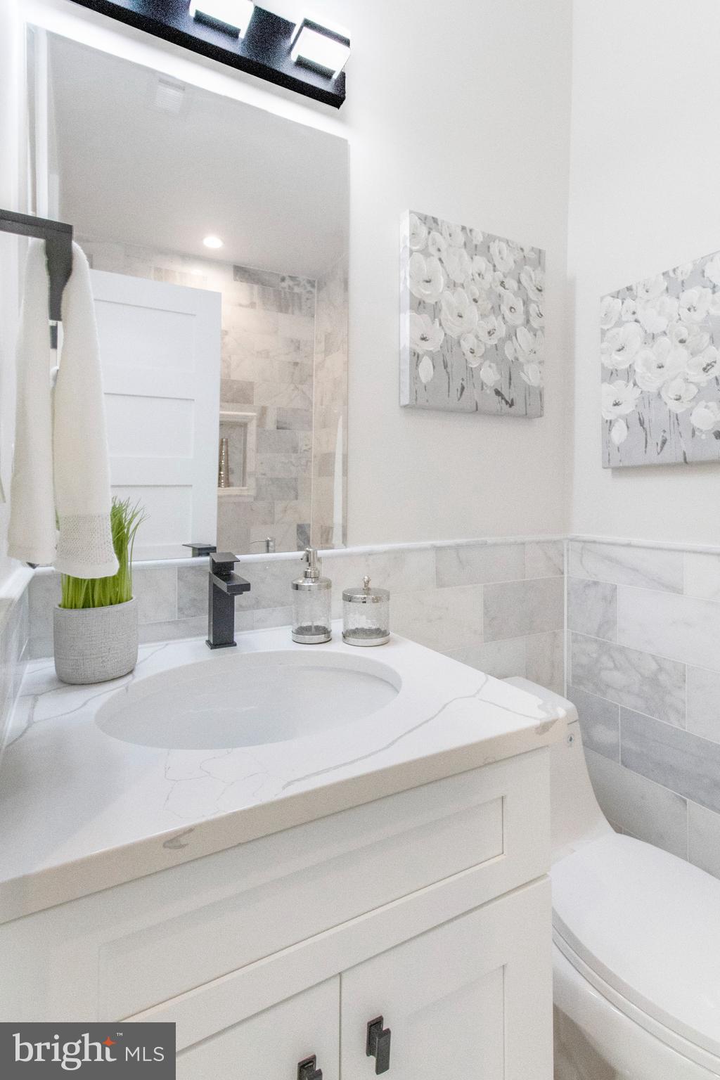 603 Longfellow Street Northwest Washington, DC 20011 - Photo 34 of 60 Hall Bath