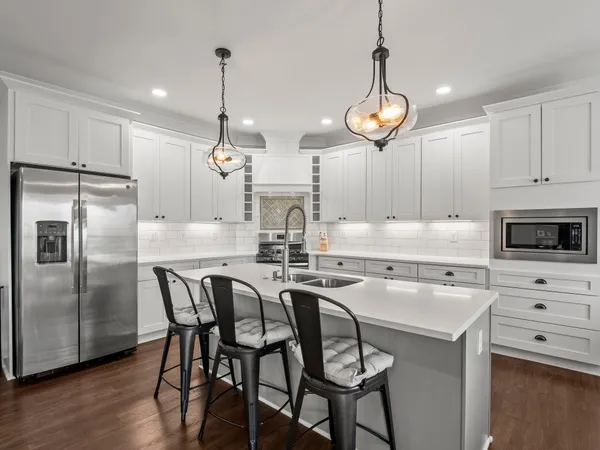 $765,000 | 71 Windjammer Court, Winchester, TN 37398