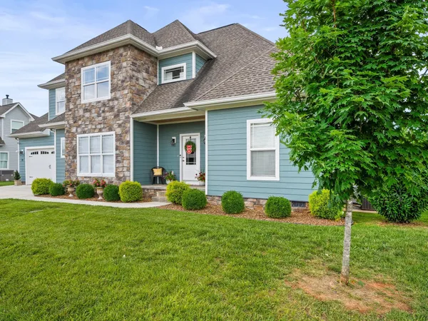 $765,000 | 71 Windjammer Court, Winchester, TN 37398