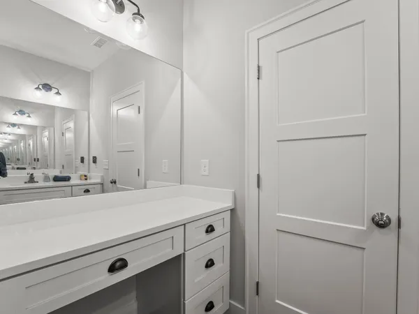 $765,000 | 71 Windjammer Court, Winchester, TN 37398