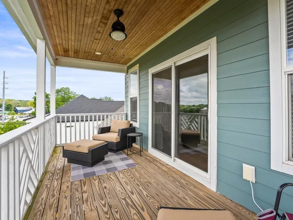 $765,000 | 71 Windjammer Court, Winchester, TN 37398