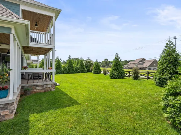 $765,000 | 71 Windjammer Court, Winchester, TN 37398