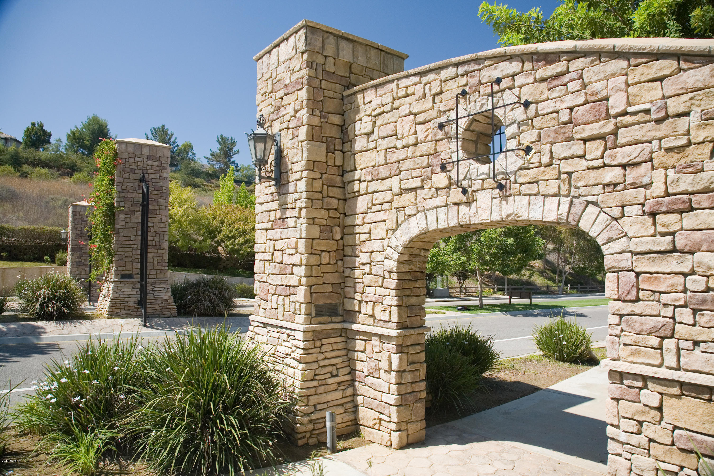 161 Laurel Ridge Drive Simi Valley, CA 93065 - Photo 46 of 50
