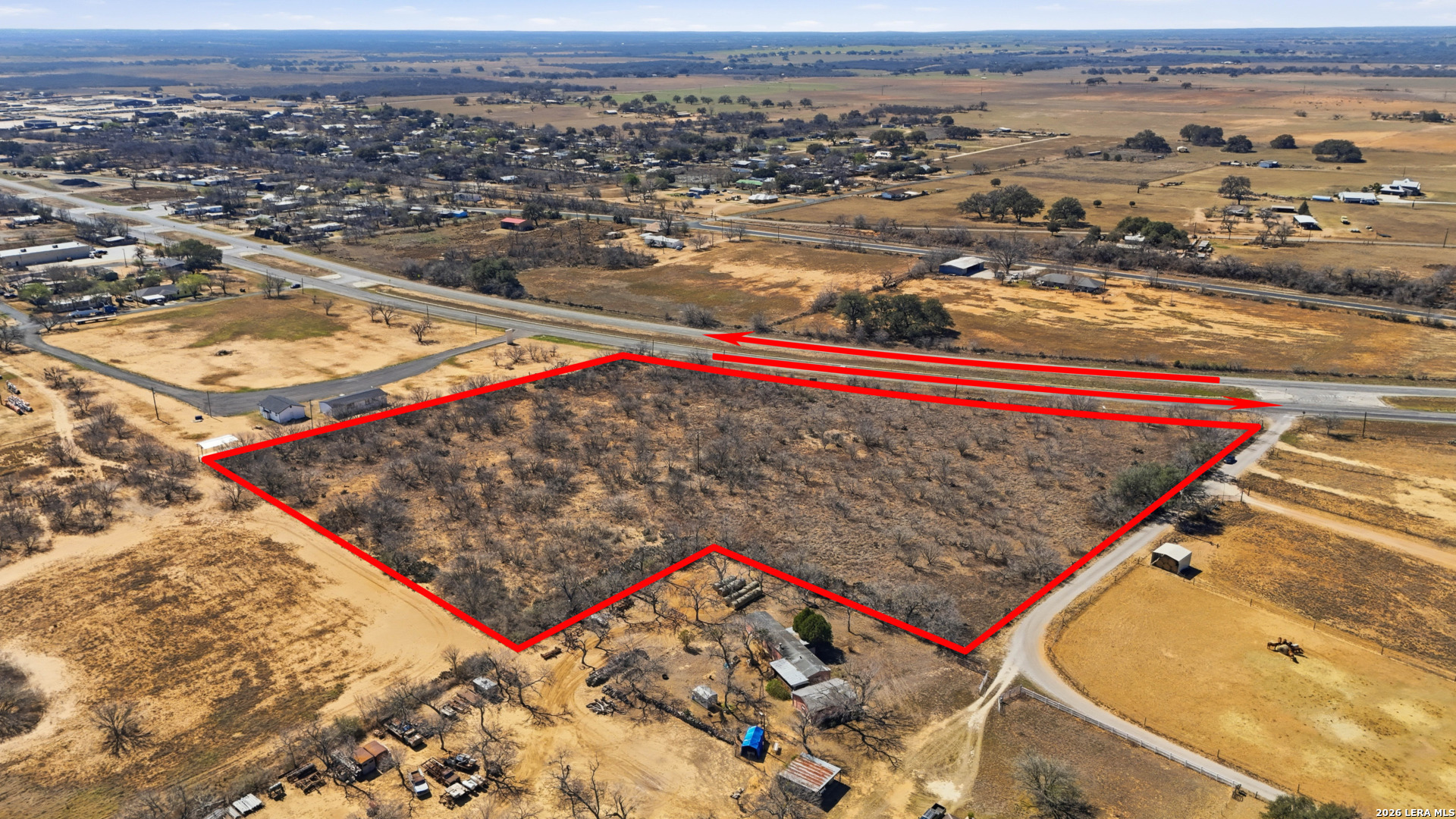 Tbd Duncan Pleasanton, TX 78064 - Photo 4 of 12 an aerial view of residential houses and wooden fence