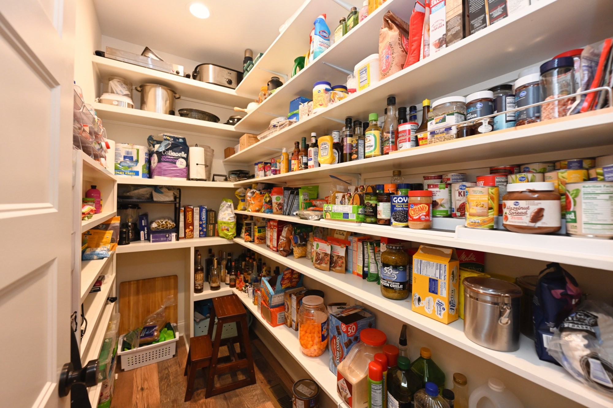 632 Weeping Willow Road Hendersonville, TN 37075 - Photo 14 of 42 a view of storage and utility room