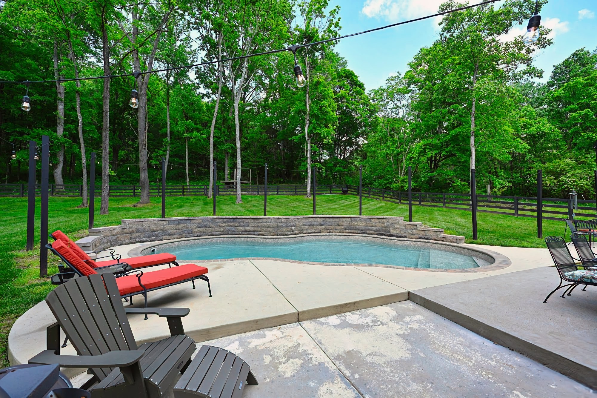 632 Weeping Willow Road Hendersonville, TN 37075 - Photo 33 of 42 a view of a park with a slide