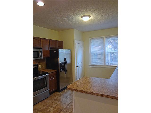 1645 Bryden Road Columbus, OH 43205 - Photo 8 of 25